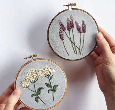 开始成为流行的立体花朵刺绣 ~