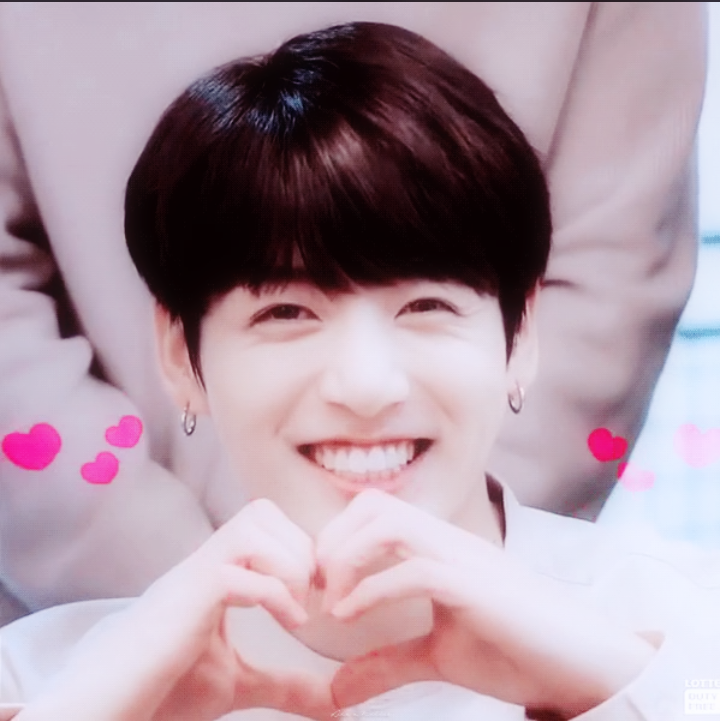 田柾国/田小国JUNGKOOK
cr.姜以安 自截图调色
拿图点赞收藏会不定时更图的谢谢