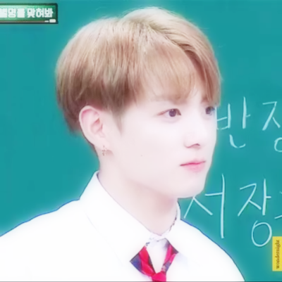 田柾国/田小国JUNGKOOK
cr.姜以安 自截图调色
拿图点赞收藏会不定时更图的谢谢