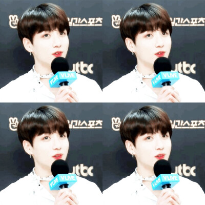 田柾国/田小国JUNGKOOK
cr.姜以安 自截图调色
拿图点赞收藏会不定时更图的谢谢