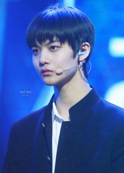 裴珍映走钻石路吧❤