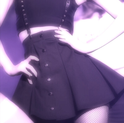 裴有彬的小裙子