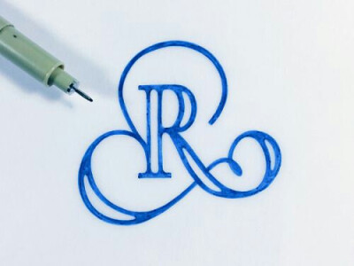 the letter R.