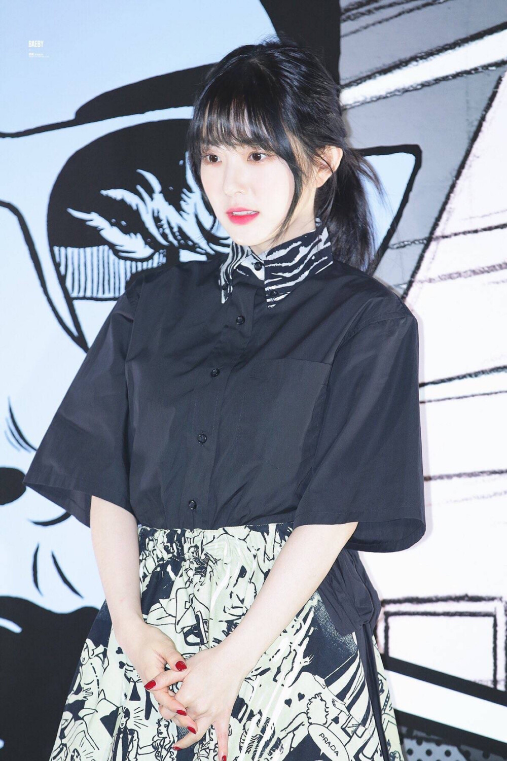 180207 Prada Comics Collection Party Irene饭拍高清1P
cr：@BAEBY_329