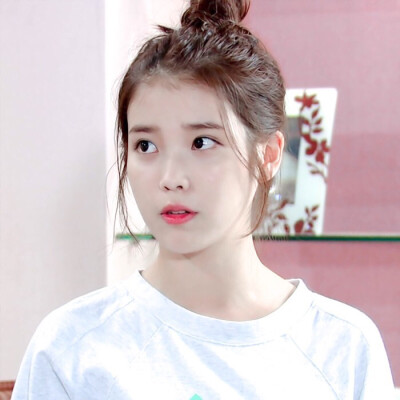 IU