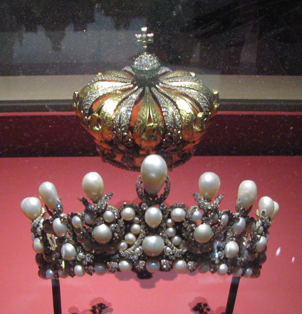 欧仁妮皇后的珠宝收藏图片