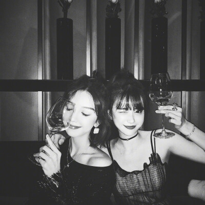 南泺：如果你实在饿了打电话给我我吃点零食嚼给你听