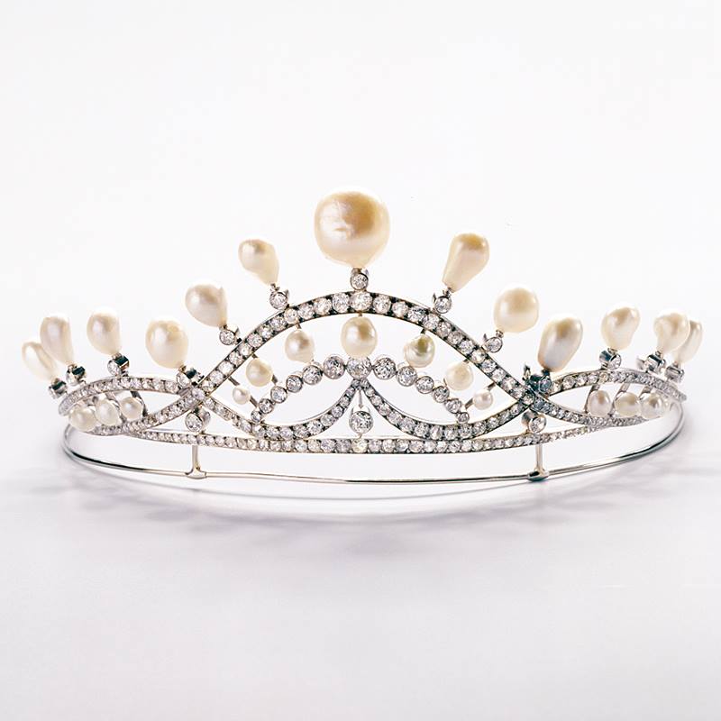 Chaumet Baroque Pearl & Diamond Tiara