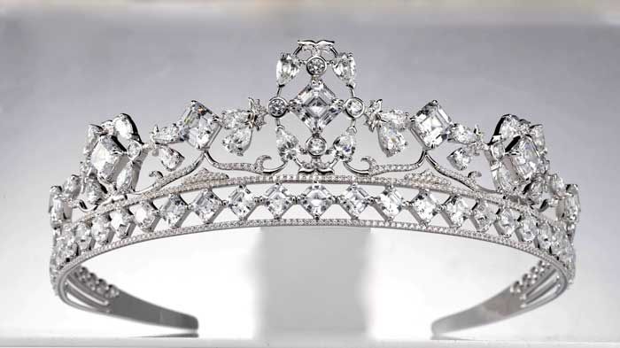 Designed by Reena Ahluwalia as a tribute to the Royal Wedding of Prince William and Catherine Middleton. Tiara features Royal Asscher cut diamonds, including a 10-carat Royal Asscher cut in the center. The tiara was amongst few that Kate Middleton, now Duchess of Cambridge, considered wearing for he