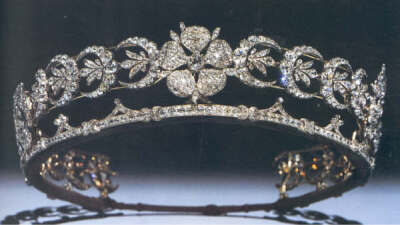 英国皇后阿德莱德的皇冠
现任女王只是使用过一次