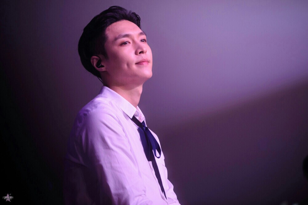 张艺兴 帅气 头像