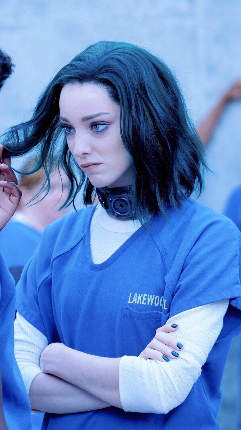 Emma dumont(艾玛·杜蒙特)
饰演Lorna dane(洛娜·丹恩)
代号:Polaris(北极星)