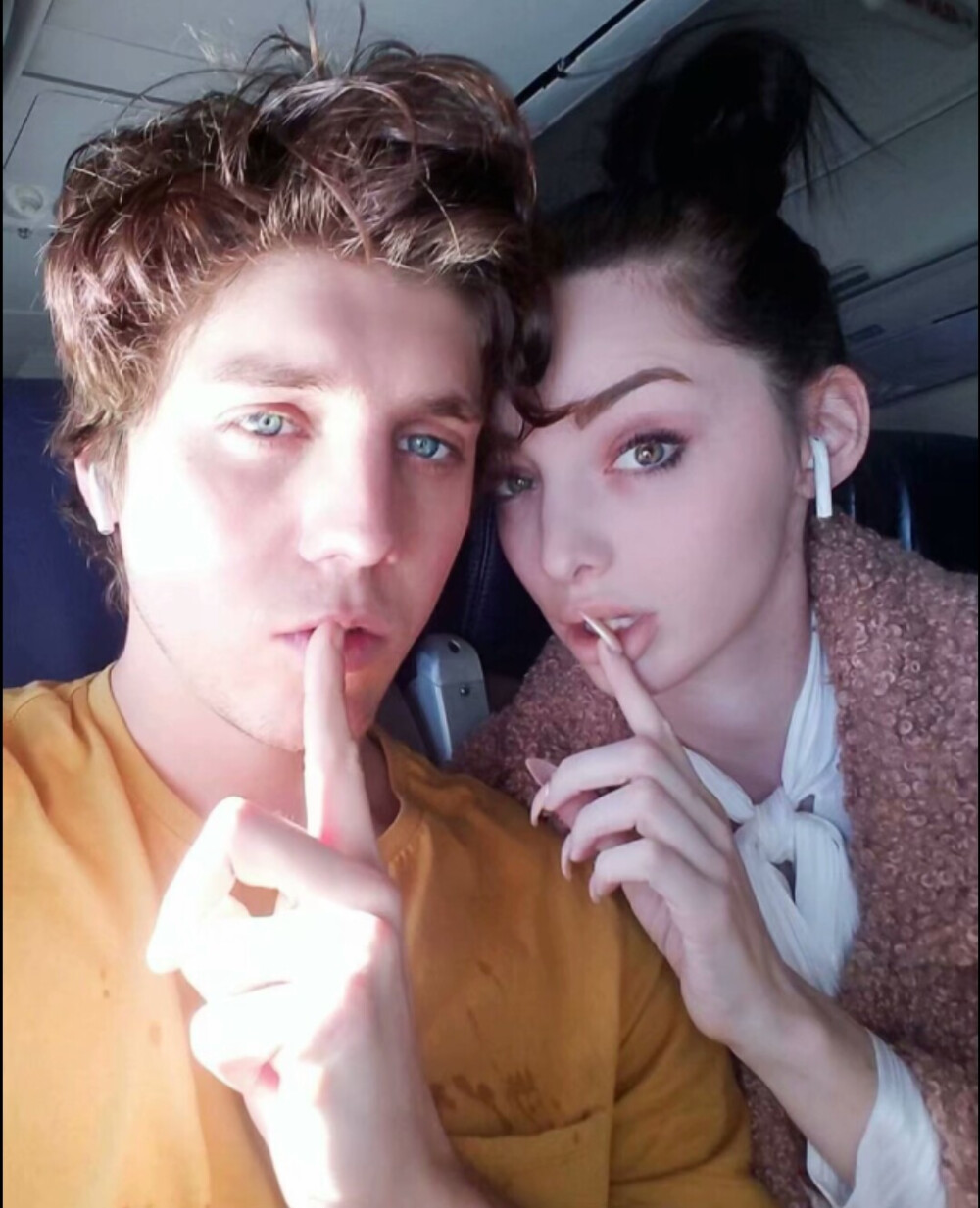 今天是自截的北极星哦 (｡･ω･｡)ﾉ♡