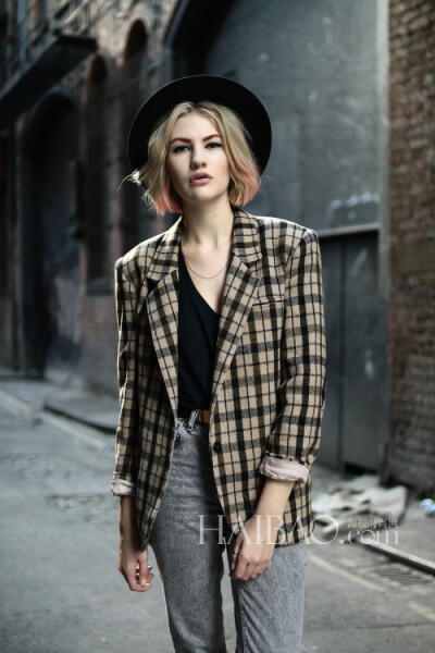 BY爱喝可乐的古娜小姐 苏珊米勒 (Susan Miller)