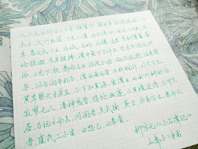 来微博看小小写字吖～