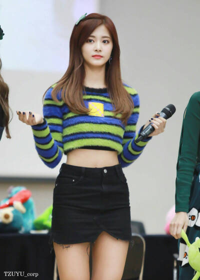 周子瑜 쯔위 Tzuyu
TWICE成员