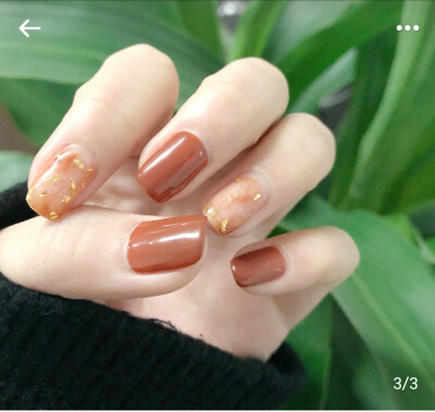 nails