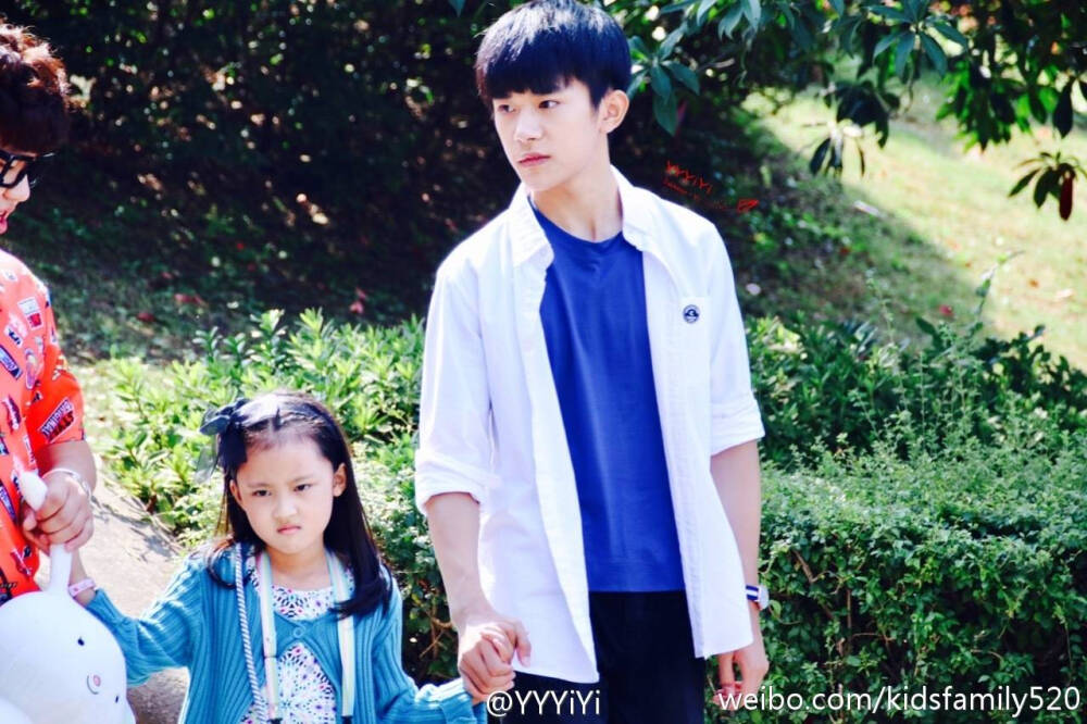 我们的少年时代易烊千玺张婉儿饰果果