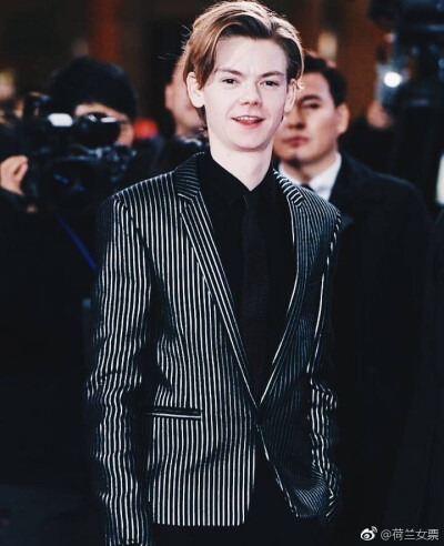 桑总帅到爆 Thomas Sangster 