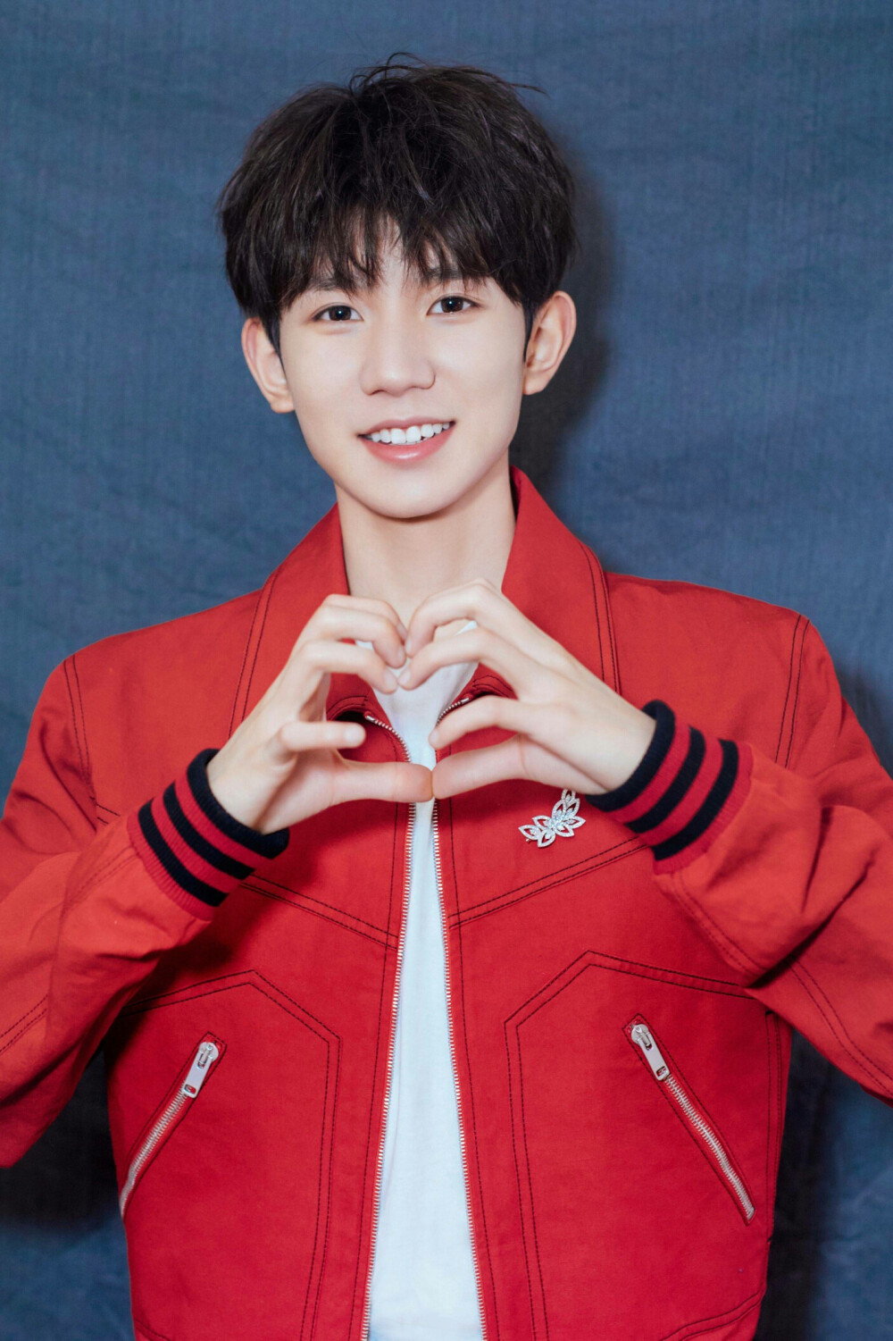 2018 新年 tfboys 王俊凯 王源 易烊千玺