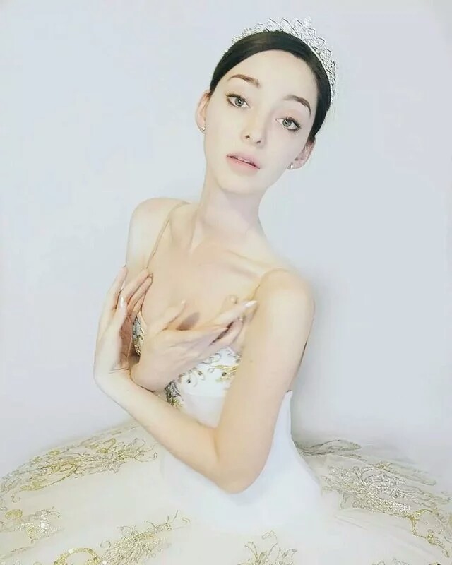 艾玛杜蒙特 北极星★Emma Dumont 芭蕾北极星♡