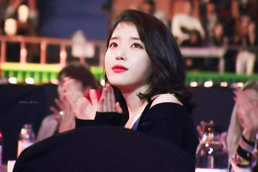 IU ❥