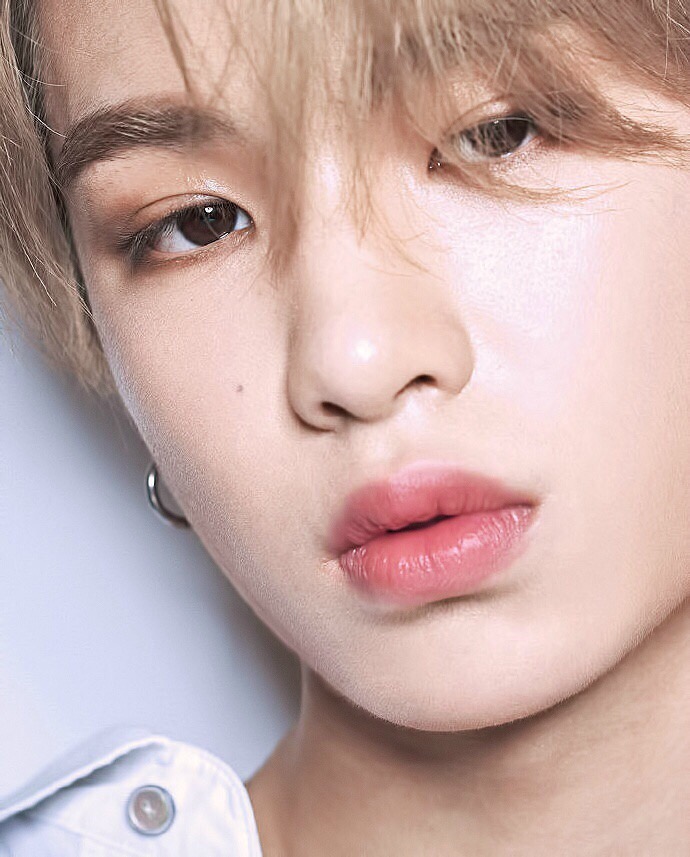 justin黄明昊 贾富贵