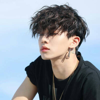 李起光LEEGIKWANG