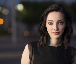 放两张艾玛杜蒙特的颜 Emma Dumont 绿发朋克 北极星小姐姐