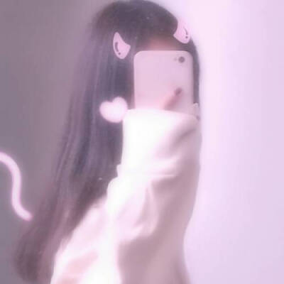 网名：初恋粉色系
个签：同样是第一次做人没什么经验 凭什么我就得让着你
- 投稿：听灵