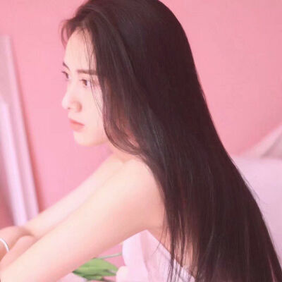 网名：少女英雄梦
个签：唯你深得我意，只你不识抬举
- 投稿：听灵