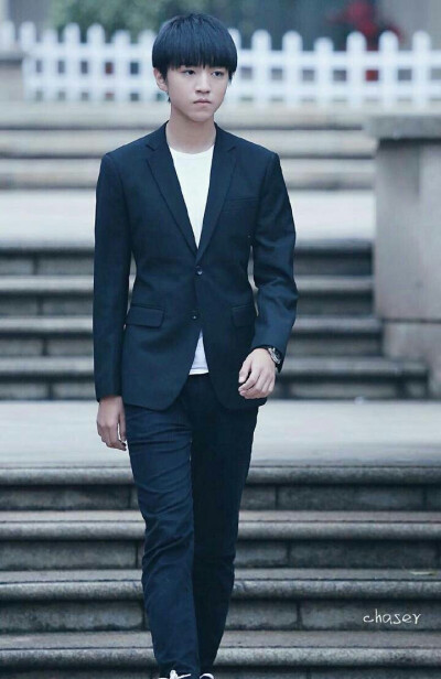 我们的少年时代邬童