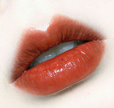 口红试色。
口红色号:阿玛尼细管唇膏#201
转自某博。希望你能喜欢