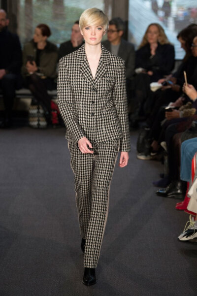 德里克·林 Derek Lam 2018/19秋冬高级成衣发布秀 - New York Fall 2018