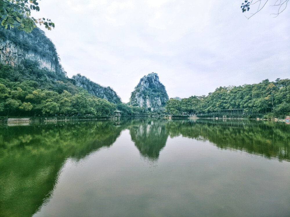 青山绿水