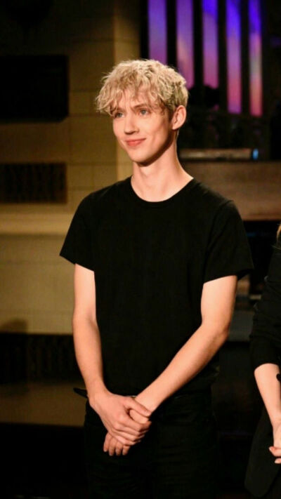 Troye Sivan戳爺