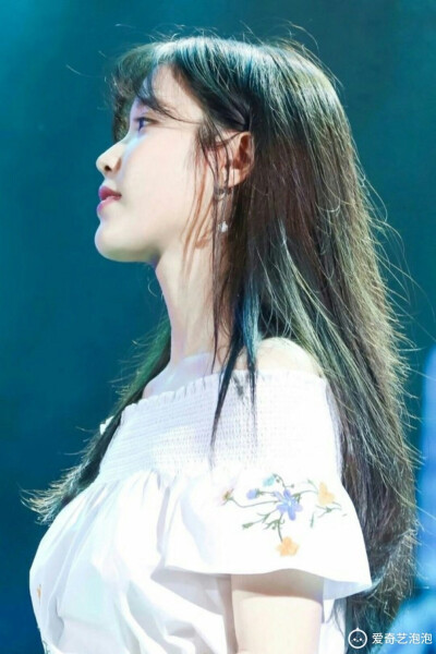 iu，爱奇艺