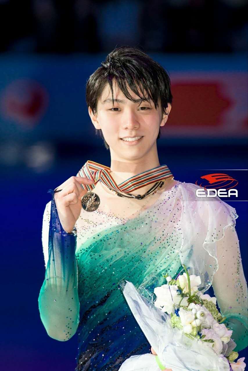 羽生结弦 | Yuzuru Hanyu
【2016-2017 自由滑】
Hope & Legacy
(选自View of Silence和Asian Dream Song)
by 久石让