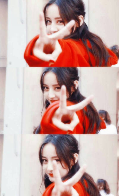 三连拍壁纸#
迪丽热巴#