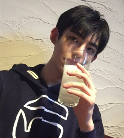 男生发型（马浩东）