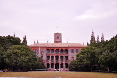 苏州大学