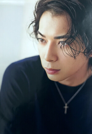 #松本润
#2010年7月21日发售的《anan》
#自扫
