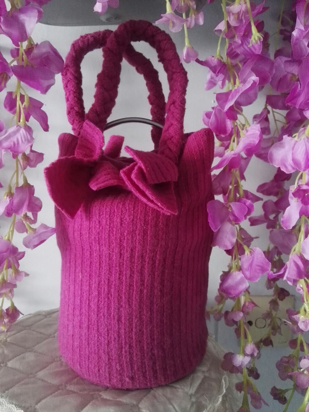 旧毛衫改造的饭兜