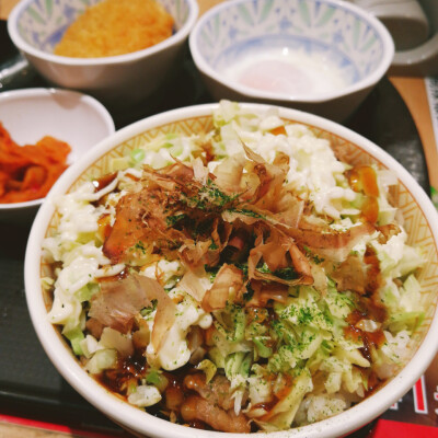 牛丼 大阪烧饭