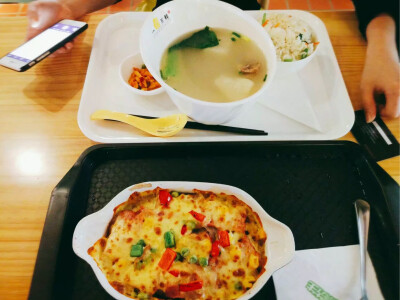 宁诺的食堂 还是很赞的