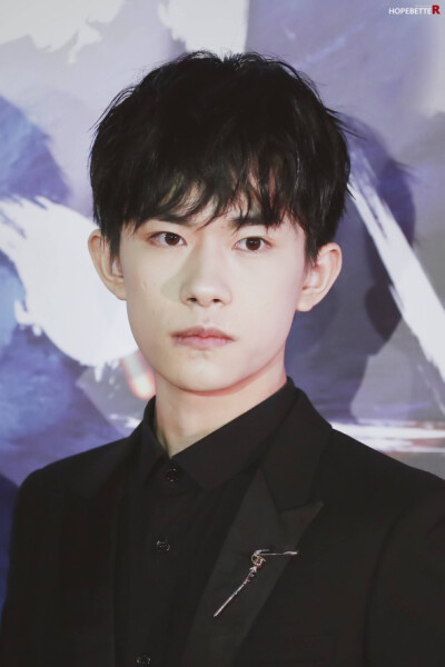 #易烊千玺 #TFBOYS #tfboys 放肆一下移动视频风云盛典 高清 帅气