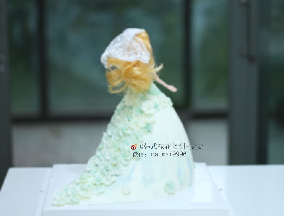 婚纱芭比娃娃蛋糕 婚礼蛋糕 芭比娃娃蛋糕 学习加我微信maimai9996