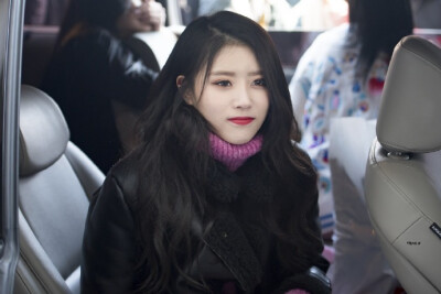 #LOVELYZ##李美珠# 180226 仁川机场入境高清9p cr：mihyomijoo/mijoobyeol/QI_LMJ酒哥超好看的啊！冷都女的感觉 ​​​​