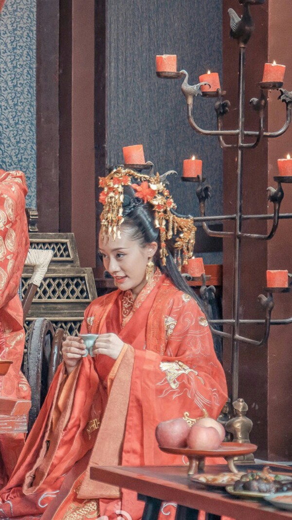 识汝不识丁 邱春花 袁百梓卉