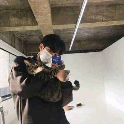 男头 爱猫 喜欢收藏 点赞♡